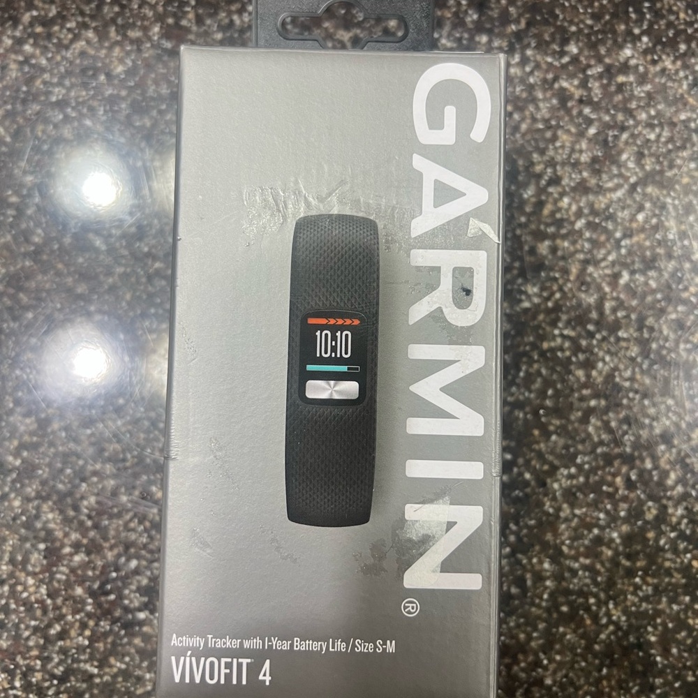Garmin Vivofit 4